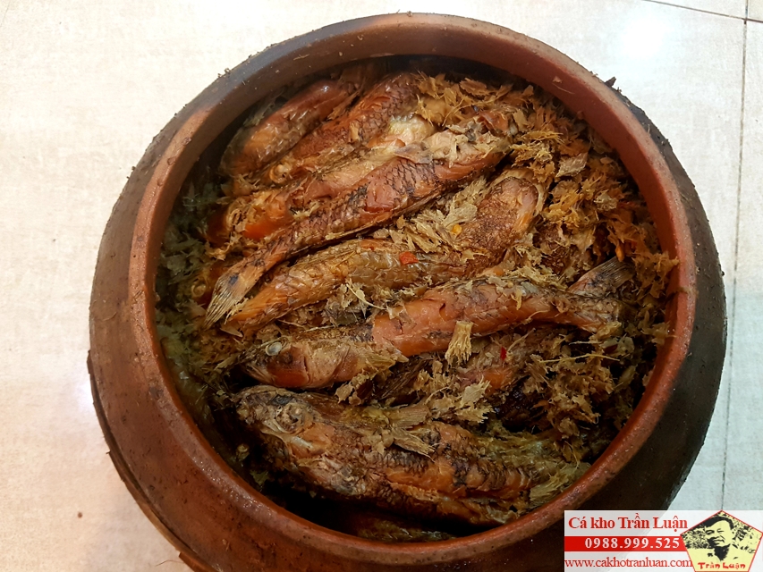 Cách đặt hàng mua cá kho làng Vũ Đại tại TP.HCM